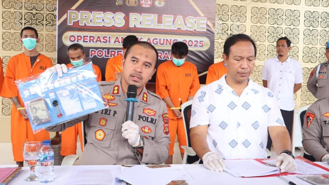 Polres Jembrana Amankan Enam Pengedar Sabu dalam Operasi Antik Agung 2025