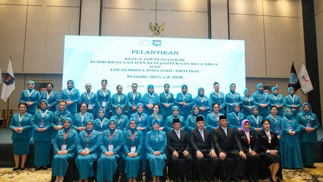 Arinta Nila Hapsari Dilantik Sebagai Ketua TP-PKK Sultra Priode 2025-2030