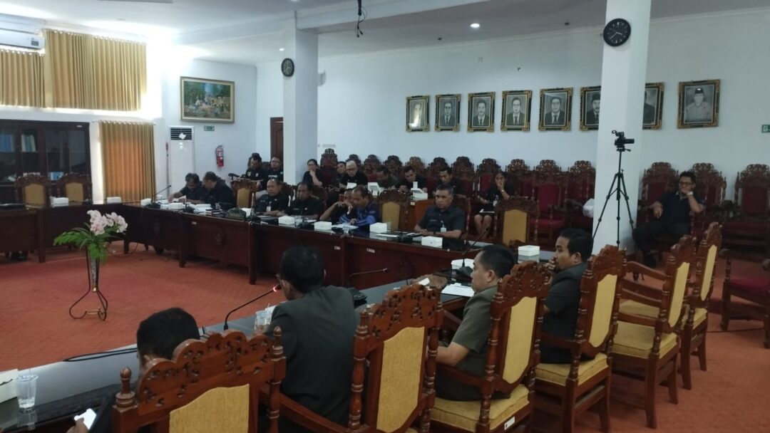 DPRD Jembrana Evaluasi Perizinan Toko Modern, 29 Toko Berjaringan Disinyalir Beroperasi Tanpa Izin Lengkap