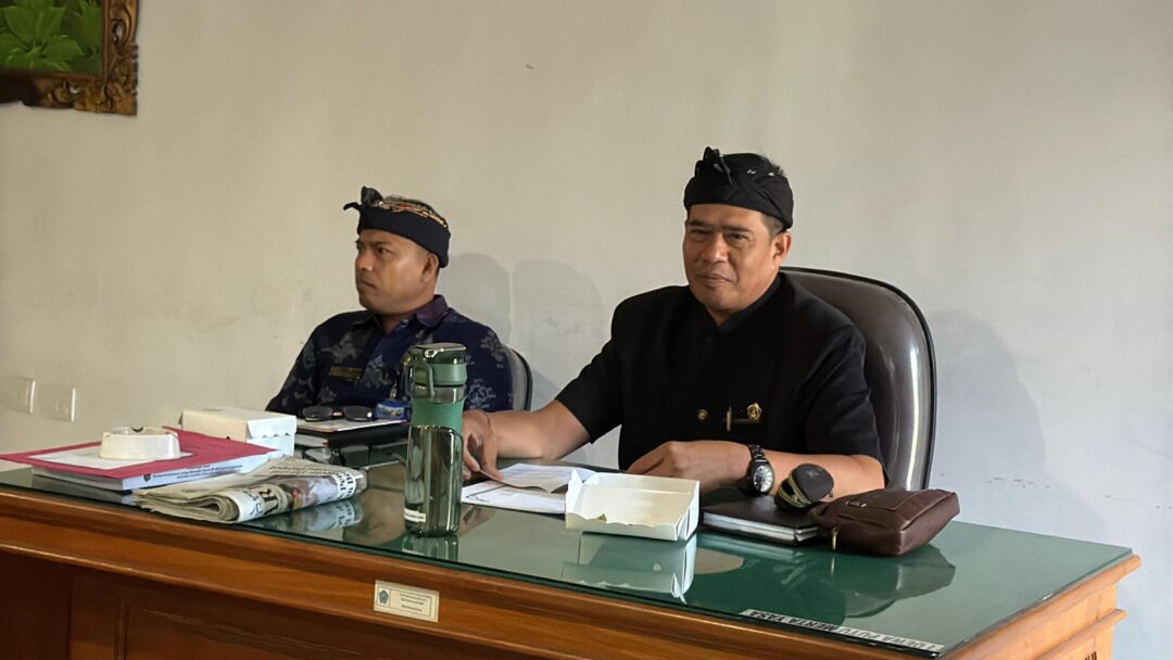 Bahas Penanganan Pohon Perindang DPRD Jembrana Gelar Rapat Kerja Bersama OPD Terkait