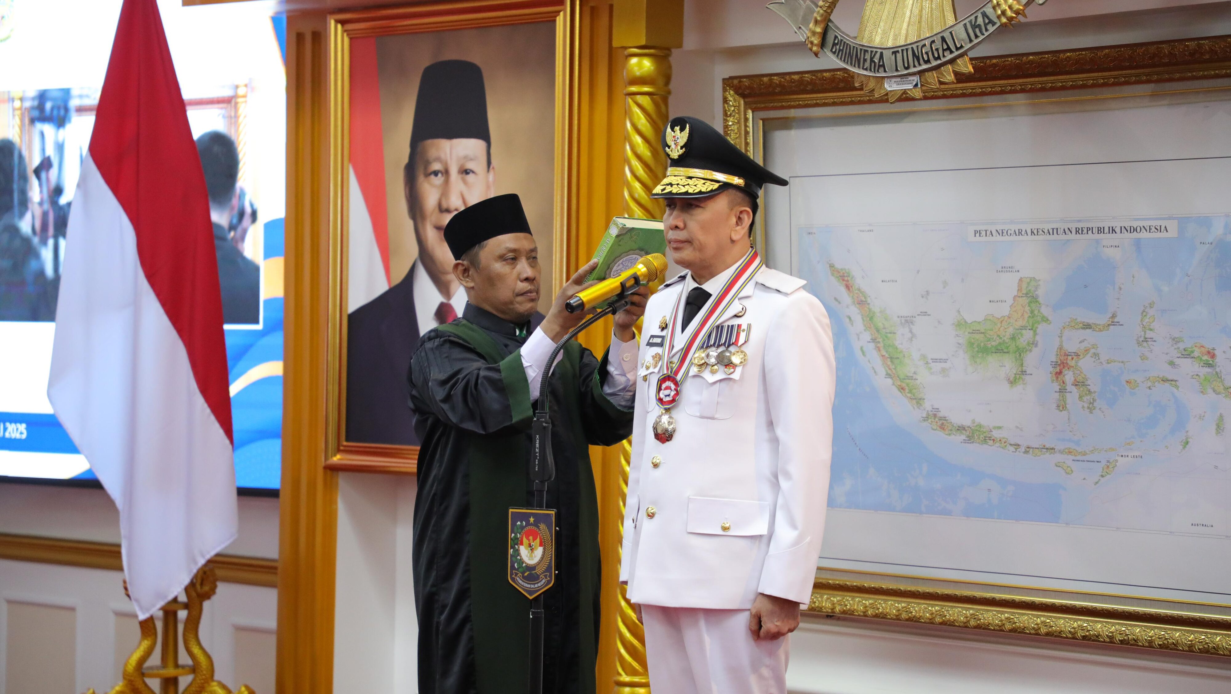 Mendagri Lantik Agus Fatoni , Dirjen Keuangan Daerah Kemendagri Jadi Pj Gubernur Papua