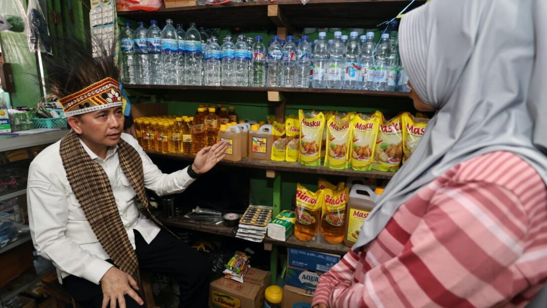 Pj Gubernur Agus Fatoni Launching Penyaluran Cadangan Beras Bantuan Pangan di Kabupaten Sarmi