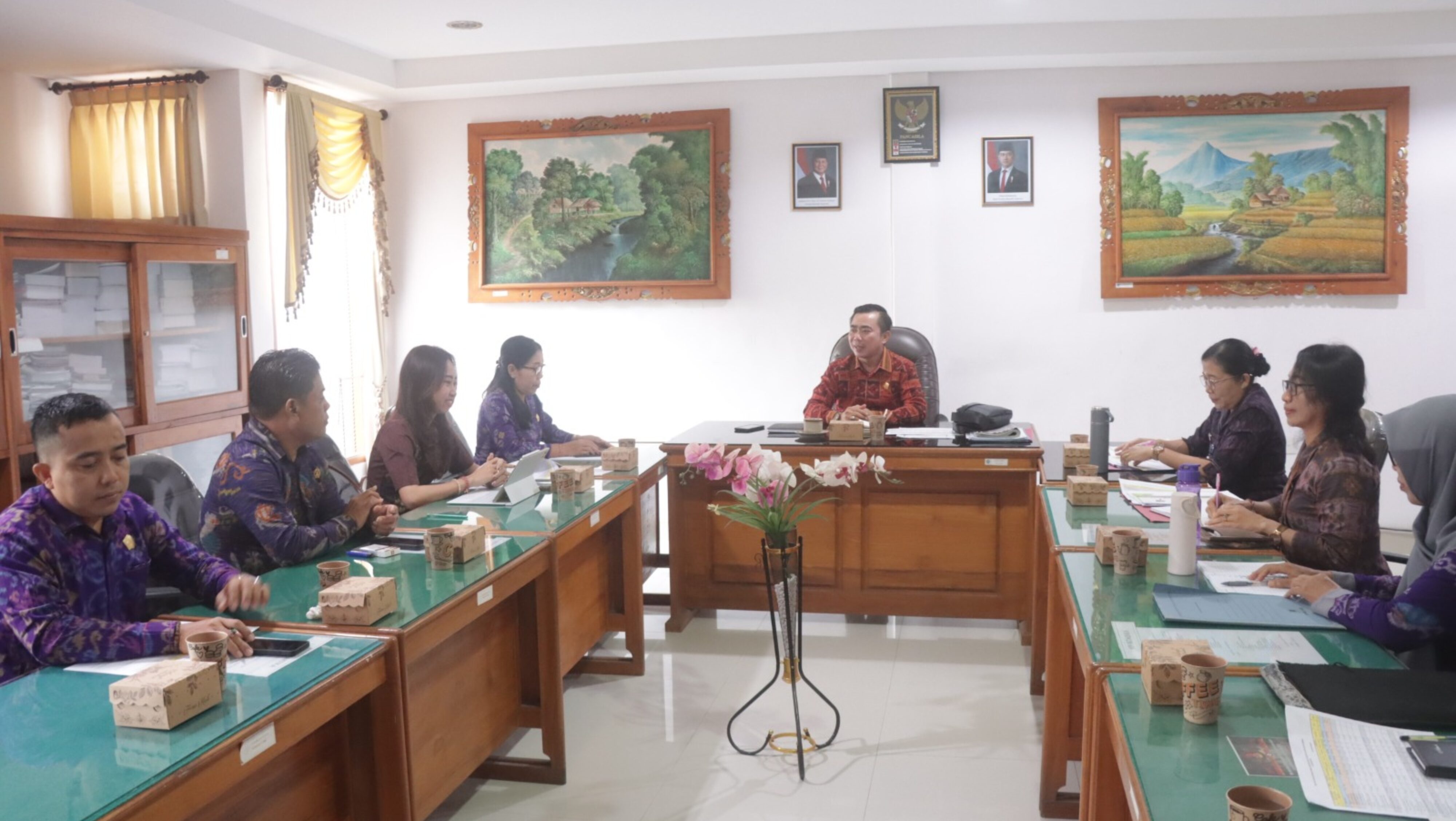 Komisi II DPRD Jembrana Gelar Evaluasi Program Sosial Dan Validasi Data Jadi Sorotan Utama