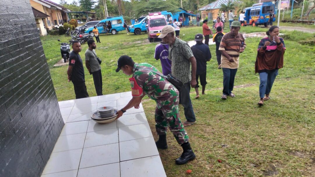 Jaga Hubungan Baik, Babinsa Biak Barat Aktif Hadiri Mediasi Permasalahan Warga