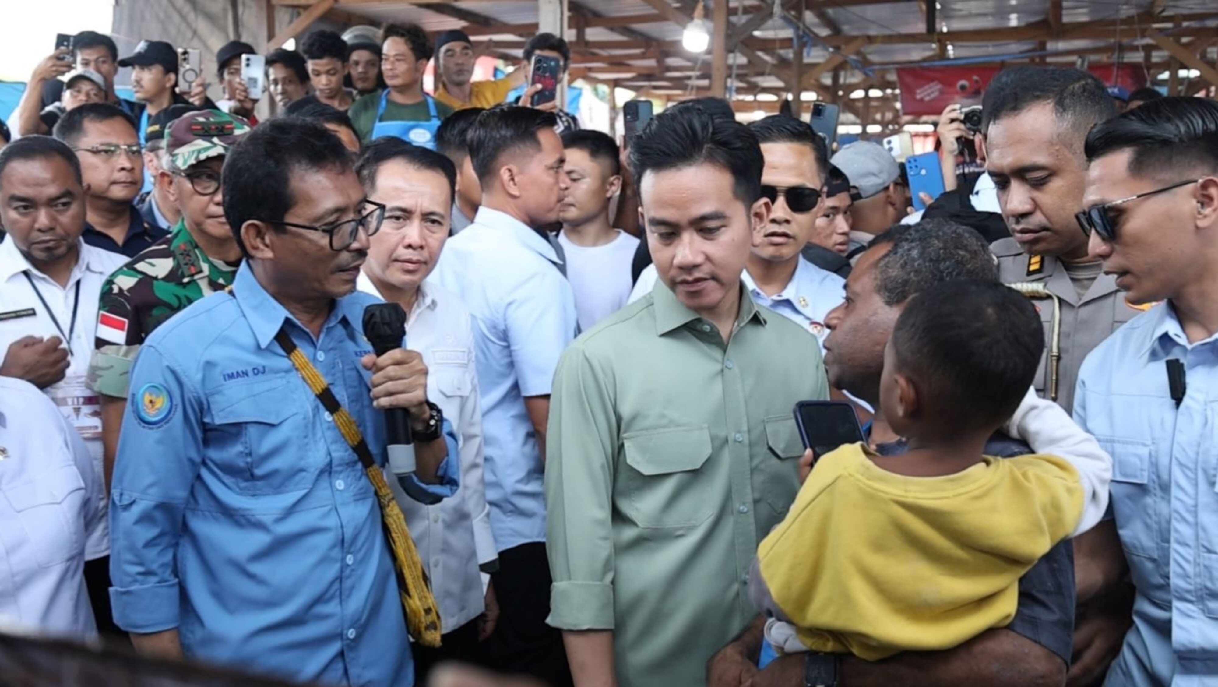 Pj Gubernur Agus Fatoni Dampingi Wapres Tinjau PPI Hamadi: Potensi Perikanan di Papua Cukup Besar