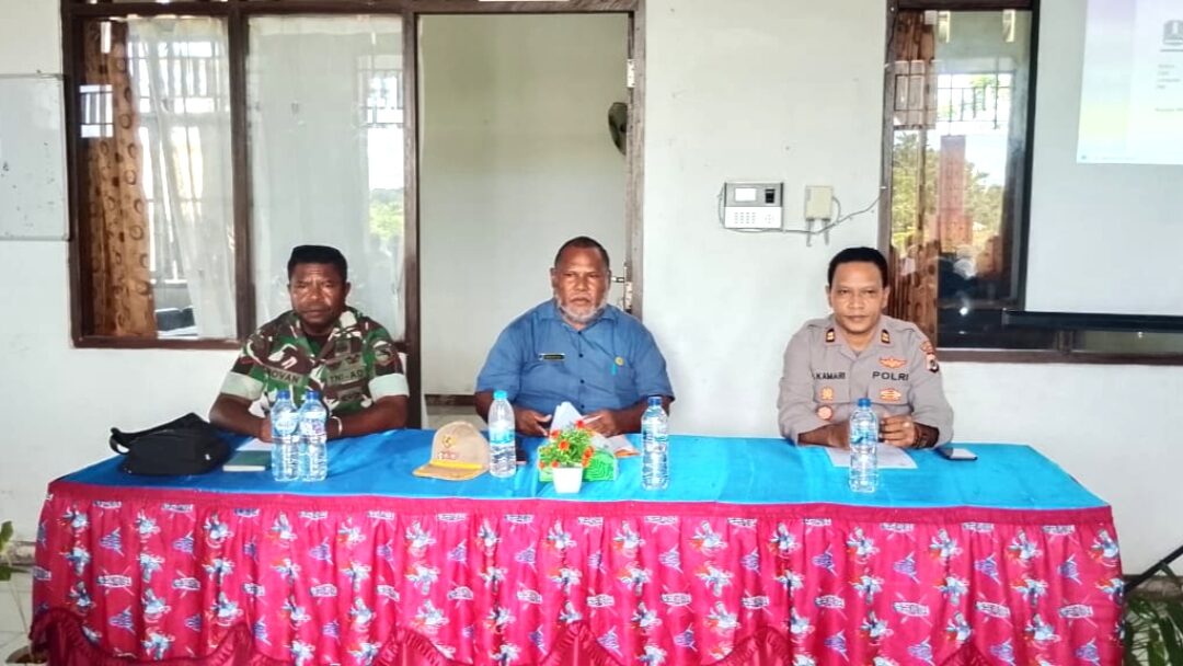 Danposramil 01 Biak Timur Hadiri Pembentukan Panitia Pemilihan Kepala Kampung 2025