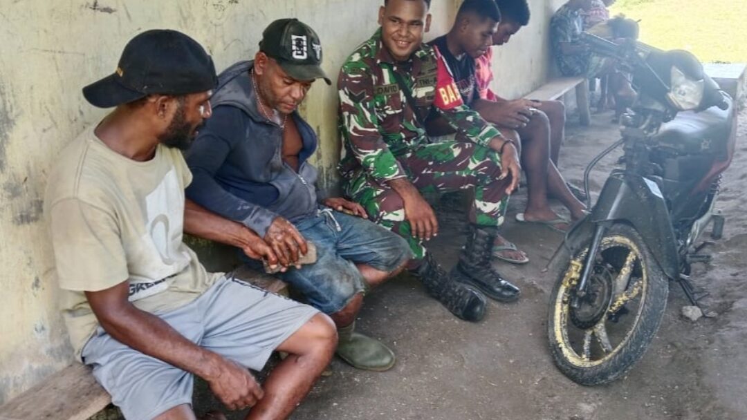 Babinsa Warsa Aktif Sambangi dan Dengar Aspirasi Warga