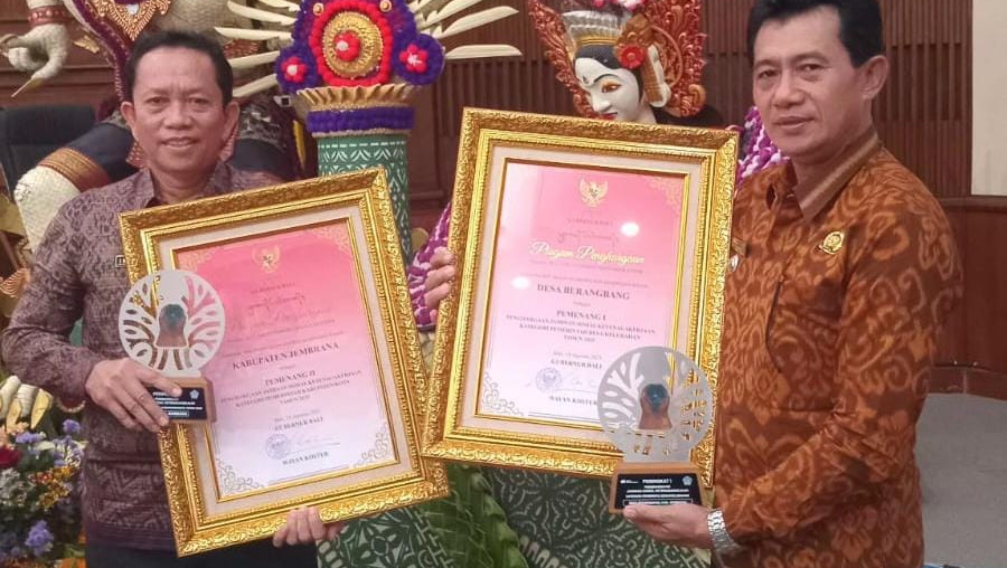 Torehkan Prestasi Gemilang, Kabupaten Jembrana Raih Penghargaan Paritrana Award 2025