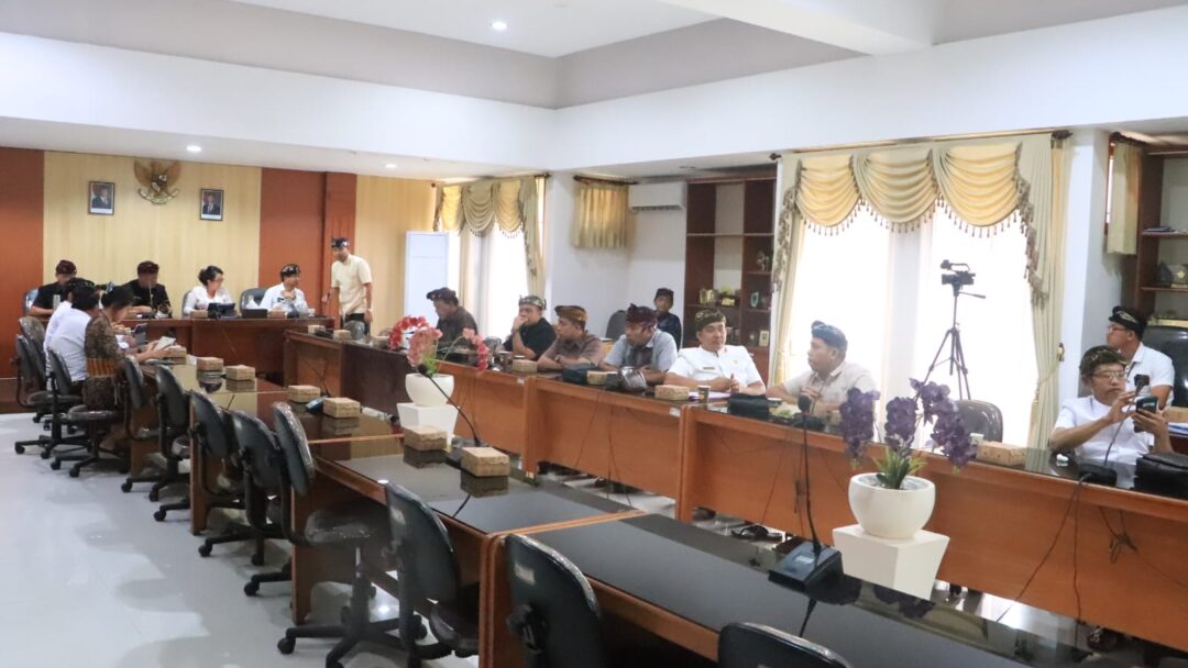 DPRD Jembrana Desak Penyusunan Ulang Rancangan APBD 2026 Dalam Rapat Kerja Banggar-TAPD