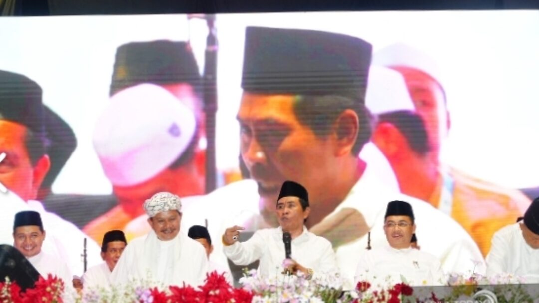 Ribuan Jemaah Padati PRC, Abah Anza Resmikan Kiswah Replika Kakbah Dan Beri Tausiyah Penuh Keakraban