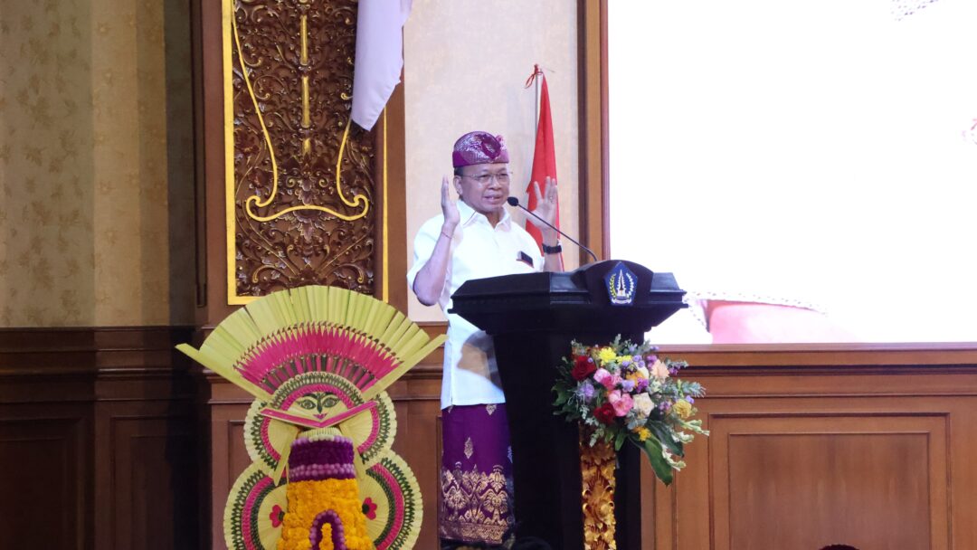 Buka Lokasabha XII MGPSSR, Koster Ajak Pesemetonan Komit Jaga Adat dan Keutuhan Bali