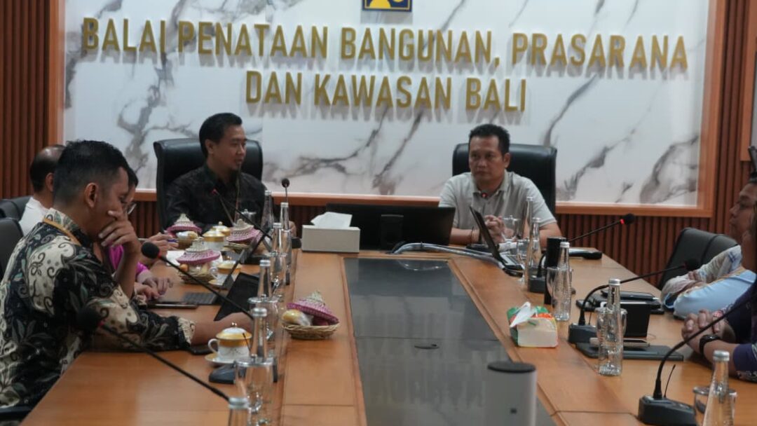 Bupati Kembang Sampaikan Aspirasi Pedagang Ke Balai Penataan Bangunan, Prasarana dan Kawasan Bali, Desak Percepatan Penataan Pasar Umum Negara