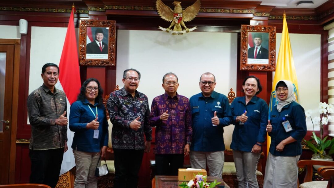 Multi platform RRI Siap Dukung Program Pembangunan Bali dan Edukasi Warga, Gubernur Koster Ajak Siarkan Nilai-nilai Kearifan Lokal