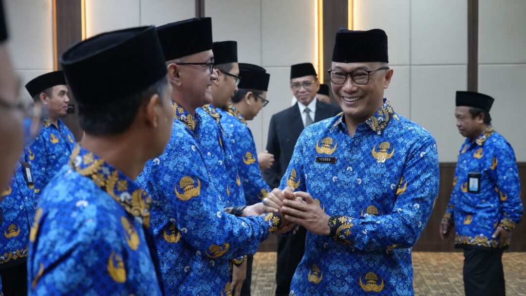 Pengukuhan Pengurus Korpri UNS Tandai Kembalinya Korpri di Perguruan Tinggi