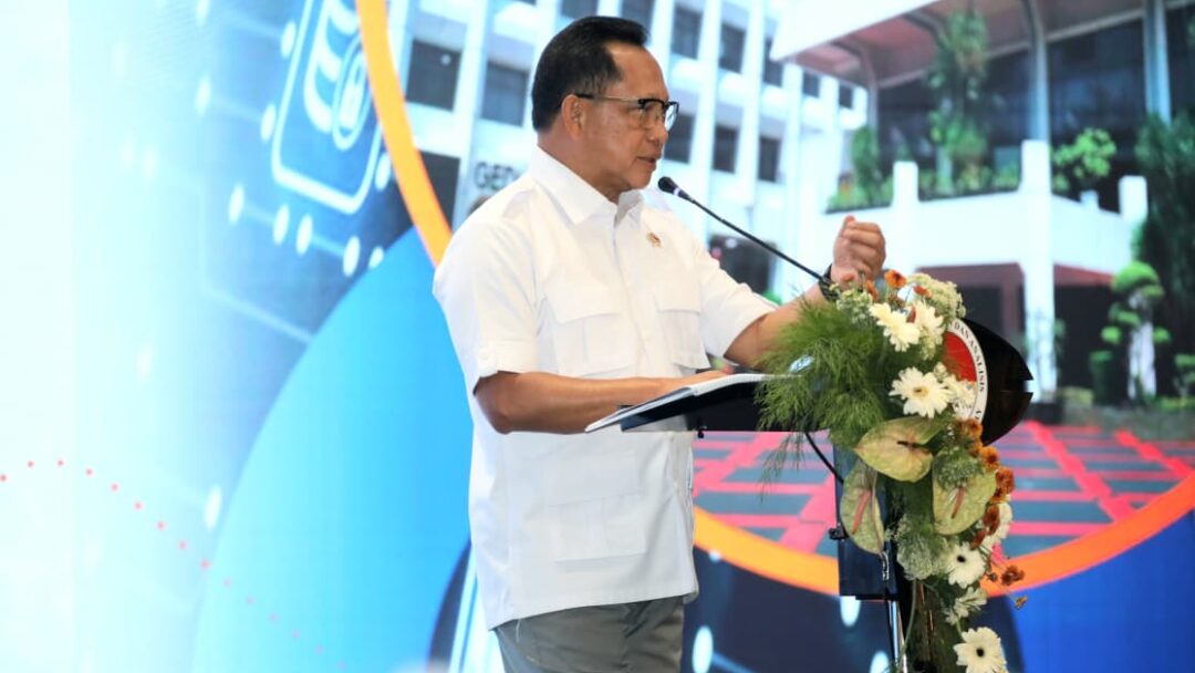 Dari Bansos hingga Keuangan Digital, Mendagri Ungkap Peran Kunci Data Dukcapil