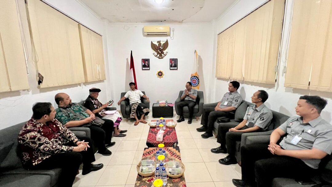 Kemenkum Bali Bersama PHDI Bali Perkuat Literasi Hukum Perkawinan Campuran
