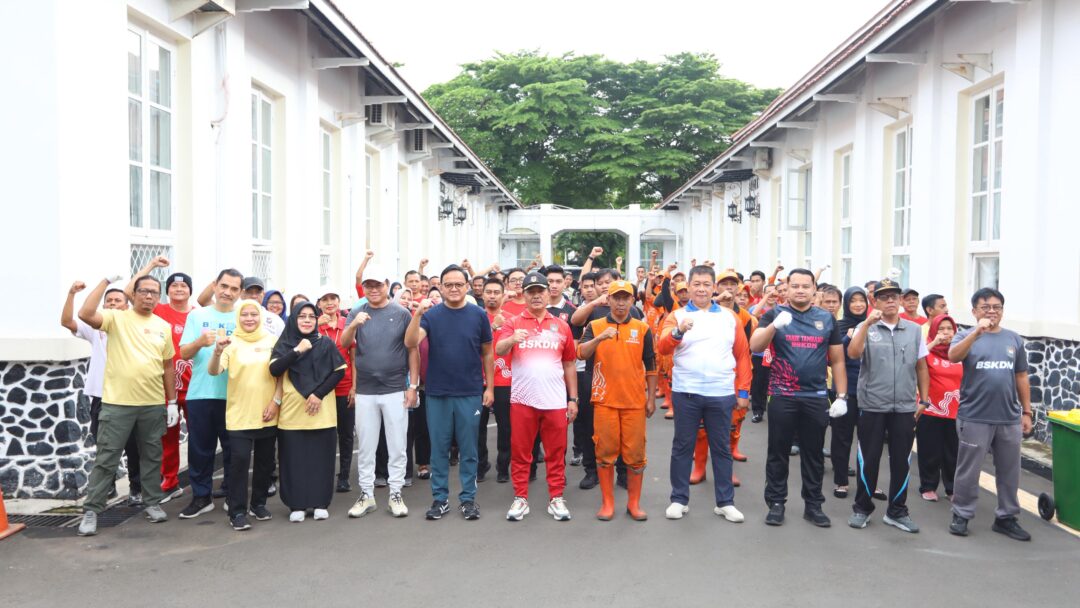 Gerakan Indonesia ASRI Dimulai dari Kantor, Kepala BSKDN Tekankan Budaya Hidup Bersih