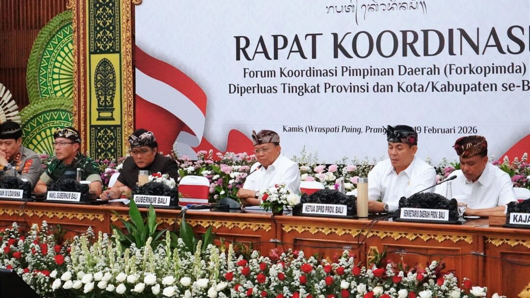 Jalankan Arahan Presiden RI, Gubernur Koster Pimpin Rakor Forkopimda se-Bali, Perkuat Penanganan Sampah dan Tata Kelola Pariwisata