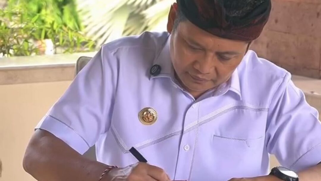 Bupati Kembang Teken Utang ” Masa Lalu ” RSU Negara Rp 33 Milyar Lebih, Pastikan Pelayanan Publik Tidak Terhambat