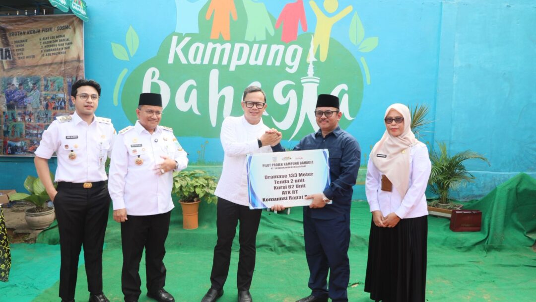 Wamendagri Bima Tinjau Kampung Bahagia di Jambi, Tekankan Peran RT sebagai Ujung Tombak Program Pemerintah