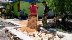 Semangat Tanpa Lelah, Satgas TMMD Kodim 1708/BN Percepat Pembangunan Rumah Layak Warga Sansundi