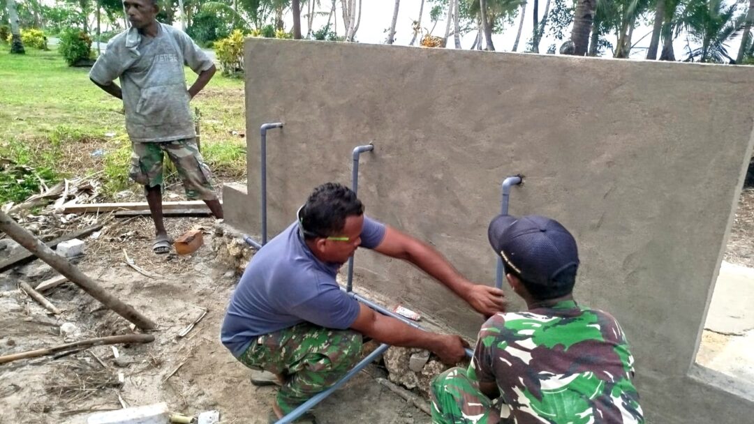 Satgas TMMD 128 Kodim 1708/BN Bangun Fasilitas Air Bersih untuk Masyarakat