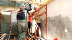 Progres Pesat, Satgas TMMD Ke-128 Kodim 1708/BN Mulai Pasang Rangka Plafon