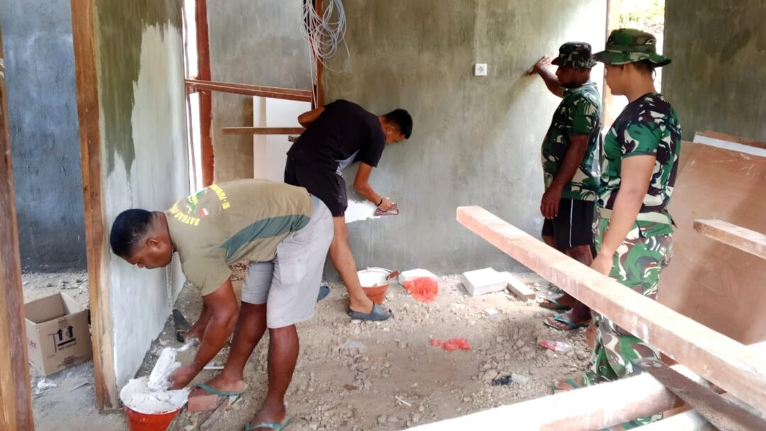 Tahap Plamir Dikebut, Satgas TMMD Kodim 1708/BN Optimistis Rumah Warga segera Rampung