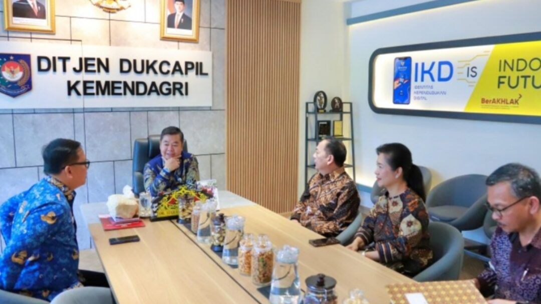 Audiensi Walikota Tomohon: Sinergi Pusat-Daerah Demi Layanan Adminduk Berkualitas