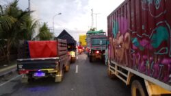 Jelang Idul Adha dan Long Weekend, Truk-Bus Mengular hingga Kantor Lurah Gilimanuk