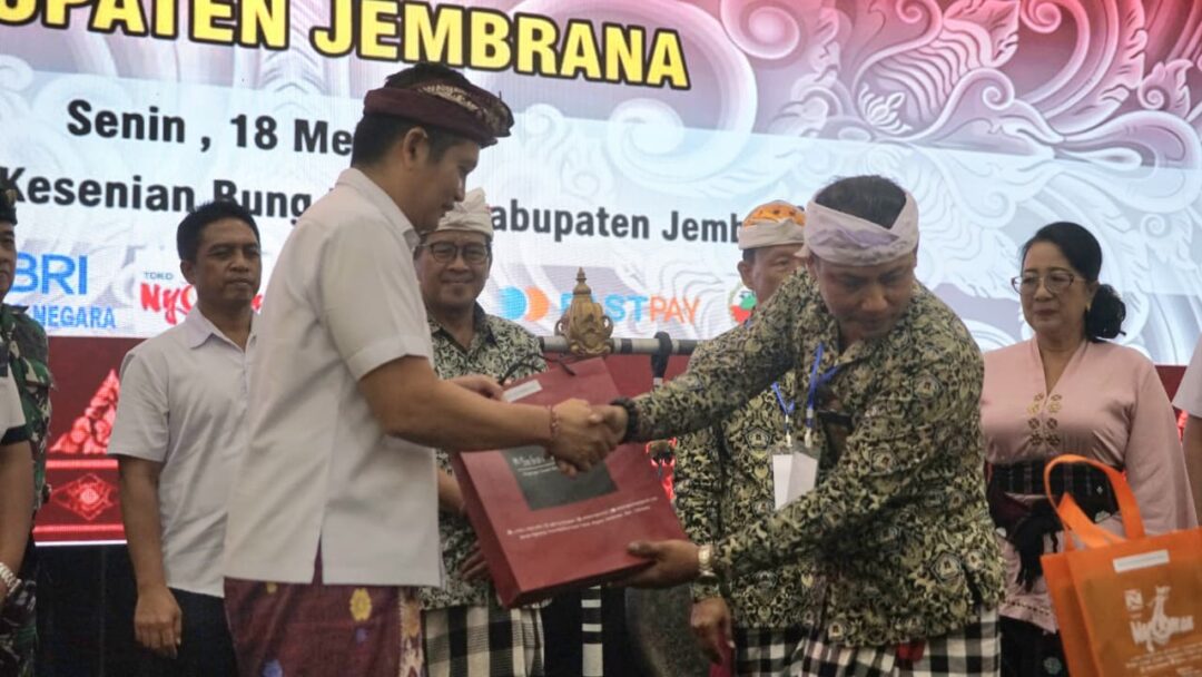 Buka Muskab IV, Bupati Jembrana Ajak LPD Sukseskan Subsidi Kredit PMI