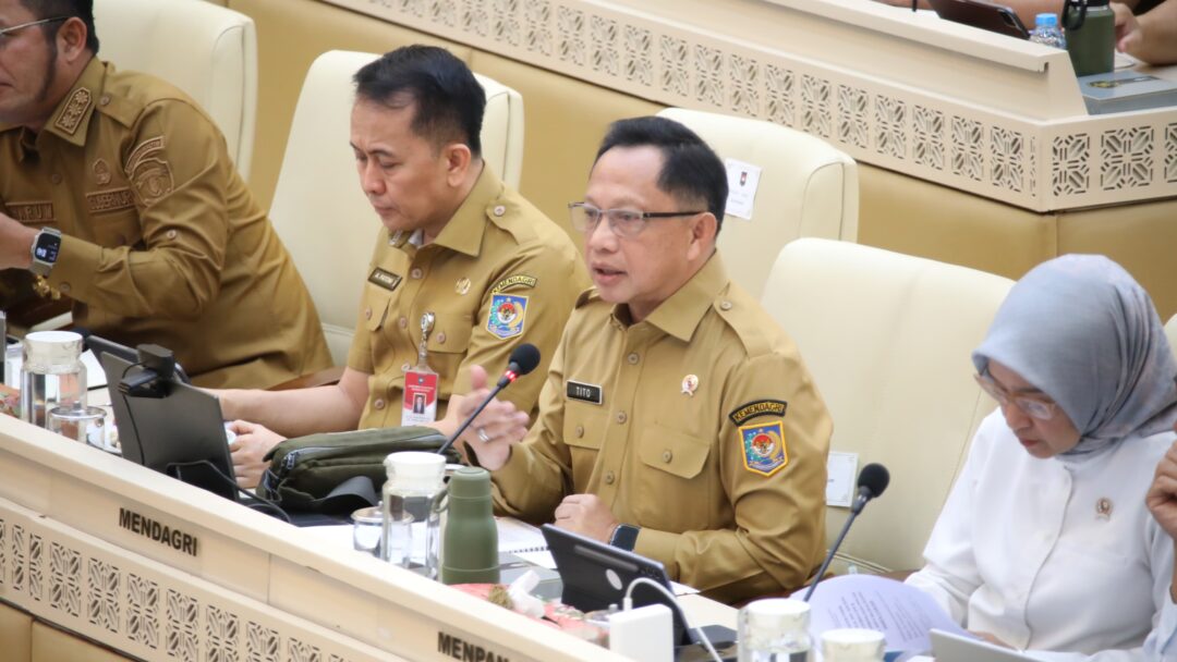 Tutup Opsi Pemberhentian, Mendagri Tito Urai Strategi Penanganan PPPK dan Honorer