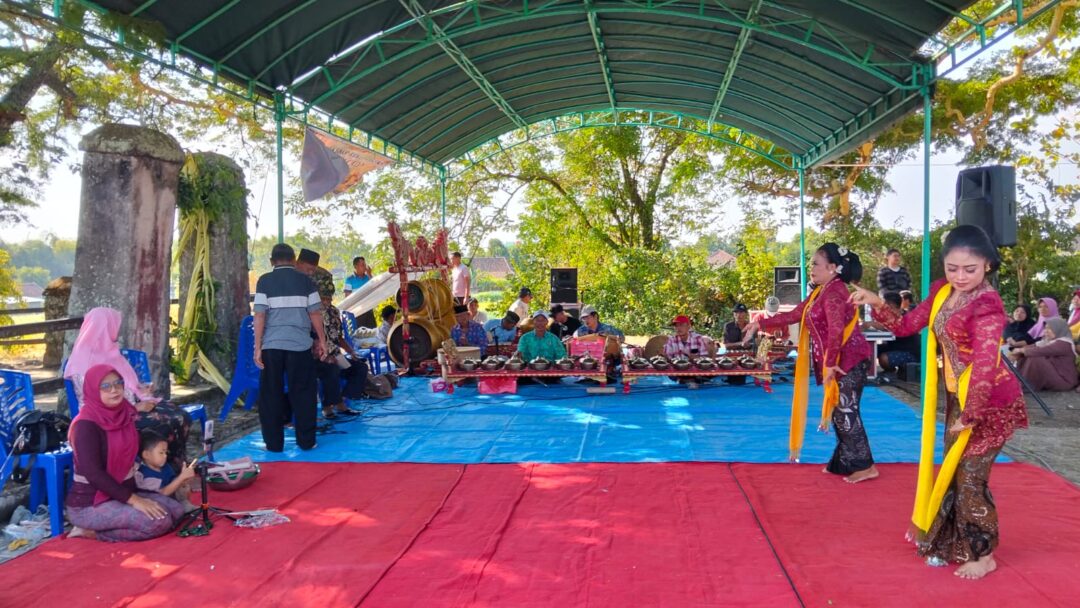 Bersih Desa Pojok Tayuban Di Punden Jadi Simbol Pelestarian Tradisi
