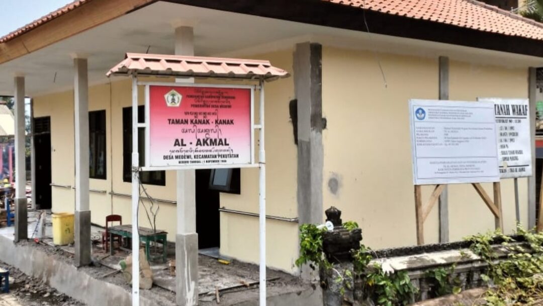 Proyek Revitalisasi TK AL-AKMAL Medewi Terancam Molor, Dugaan Pelaksanaan Tak Sesuai Aturan Muncul