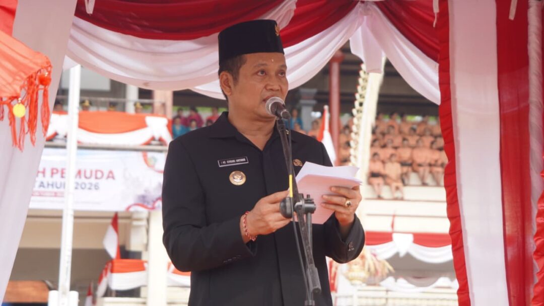 Bupati Kembang Hartawan Pimpin Apel Sumpah Pemuda Ke-98, Tekankan Pentingnya Karakter Patriotik Dan Berempati
